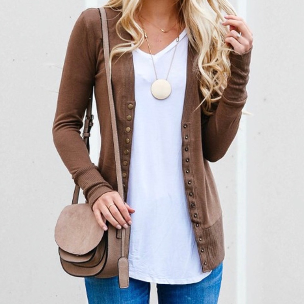 *NEVER WORN* Snap Cardigan